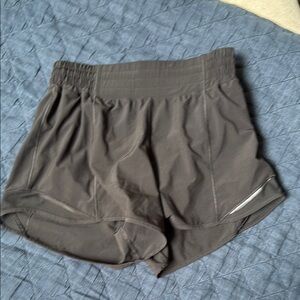 Lululemon Athletica Gray Athletic Shorts with Elastic Waistband